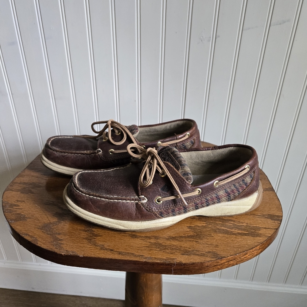Sperry Topsider Classic Brown Leather And Plaid Flannel Boat Shoes